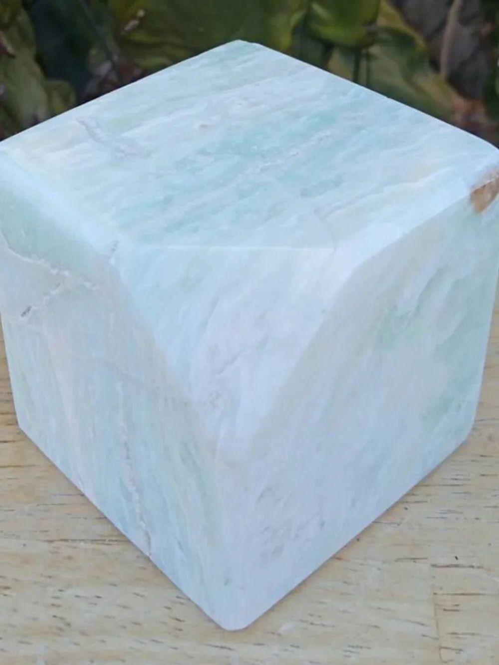 Caribbean calcite FLOATING CUBE 01 CLARITY change MEMORY